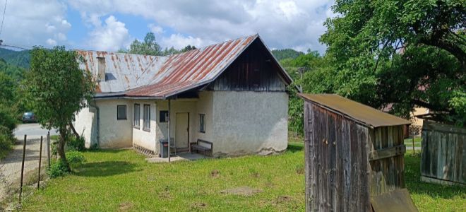 Predaj staršieho domčeku na pozemku 1297 m2 - Štiavnik okr. Bytča